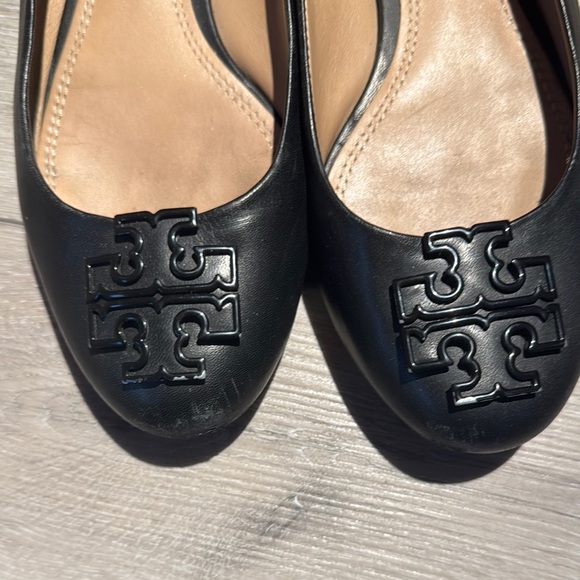 Tory Burch Black Leather Women's Flats - Picture 3 of 10